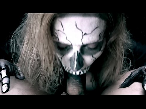 ❤️ Demon girl ngisep pitik jago karo dheweke ireng tutuk lan ngulu cum. ❌ Video kurang ajar  ing pornojv.nudexxx.ru ❌️